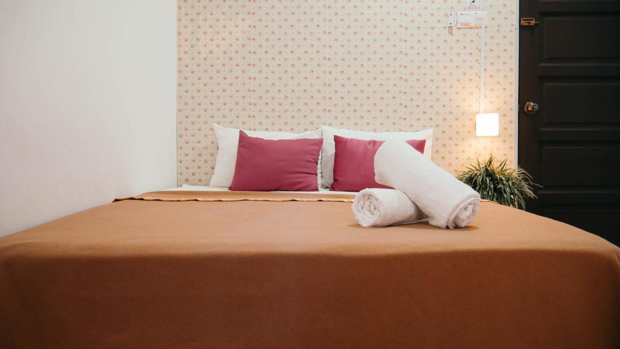 Sura Inn Дунгун Екстериор снимка